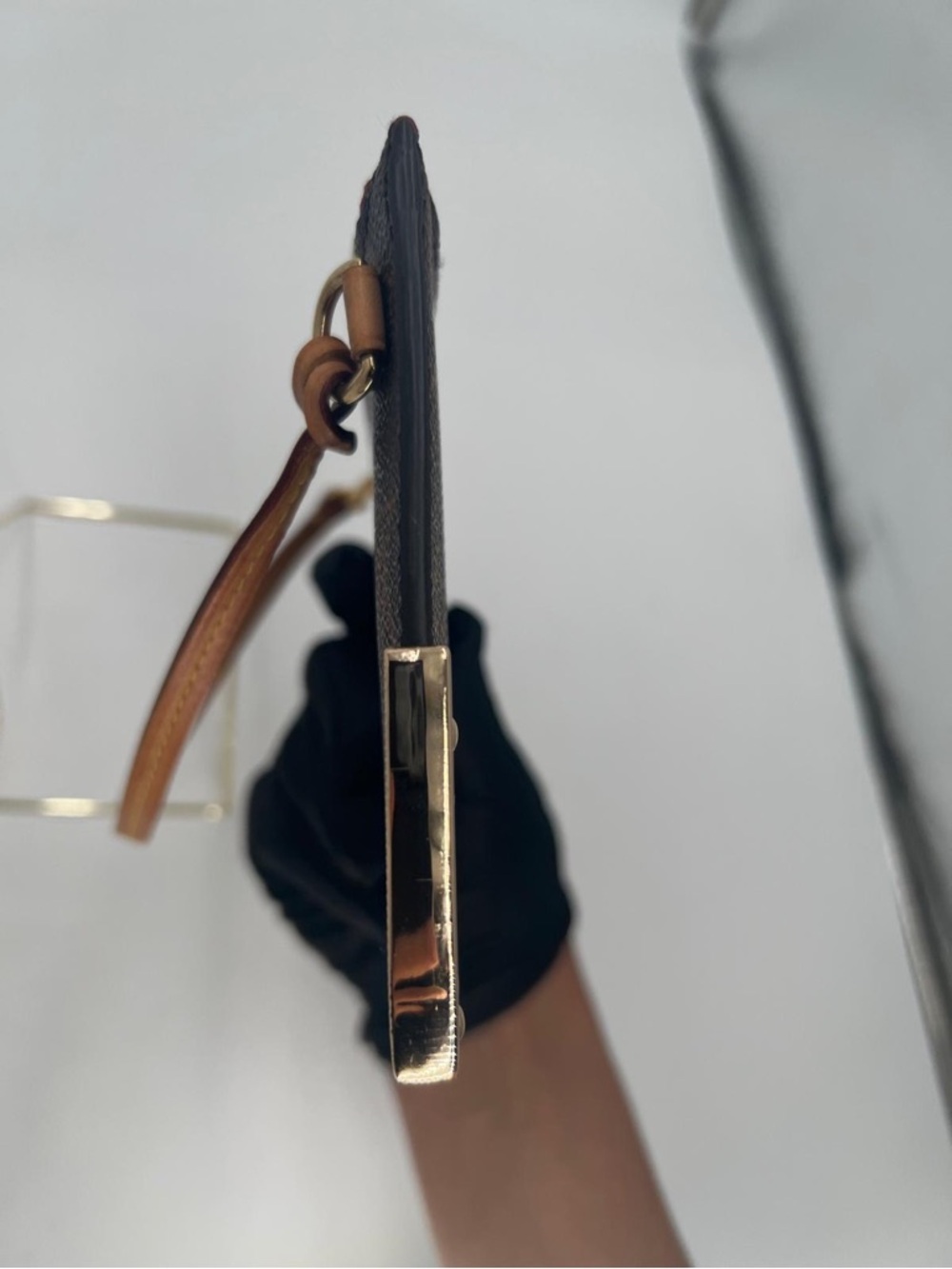 Louis Vuitton Monogram Wristlet Clutch in Brown with Pink Accent - Picture 5 of 16
